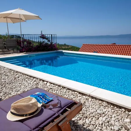 Holiday home Wunderschoene Steinvilla Mit Tollem Ausblick Podgora