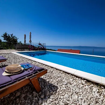 Wunderschoene Steinvilla Mit Tollem Ausblick Holiday home
